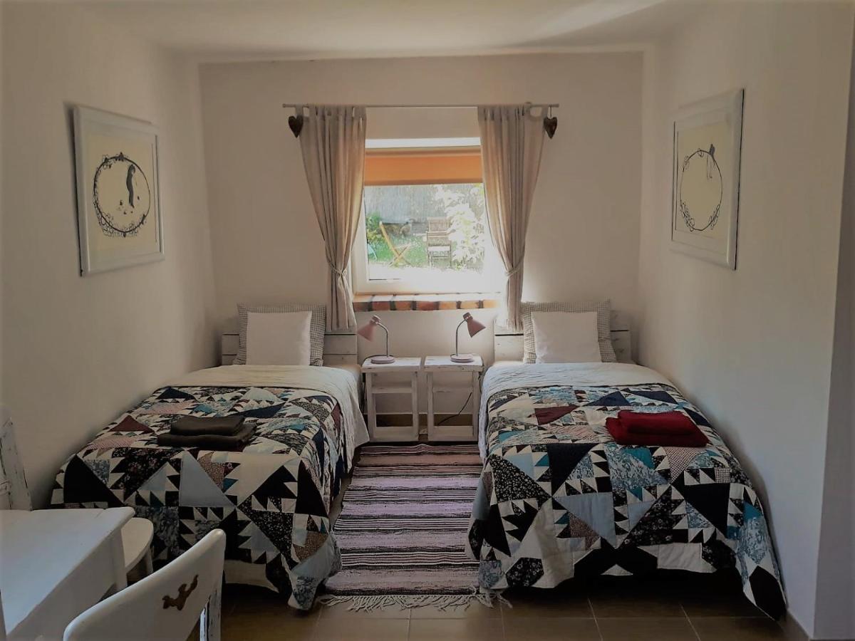 Dom Sztuk - House Of Arts Appartement Międzyrzecz Buitenkant foto