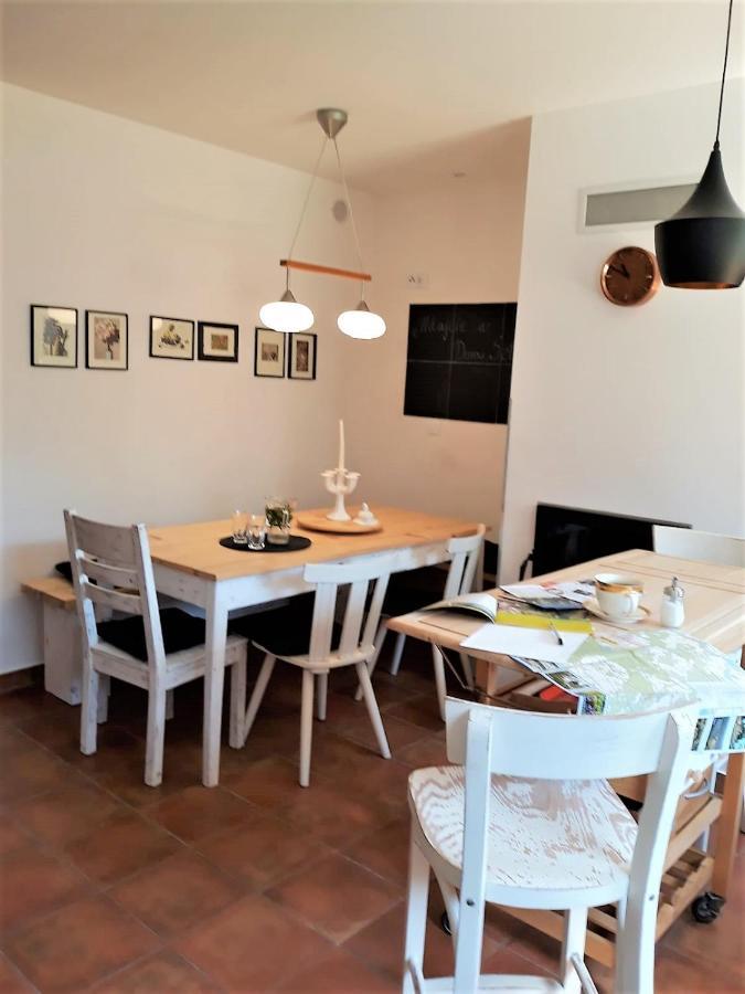 Dom Sztuk - House Of Arts Appartement Międzyrzecz Buitenkant foto