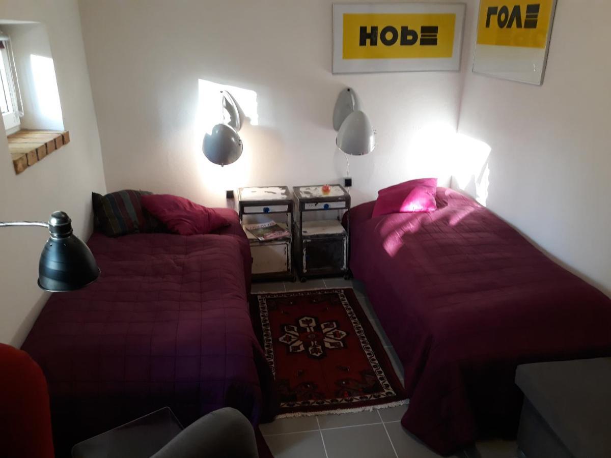 Dom Sztuk - House Of Arts Appartement Międzyrzecz Buitenkant foto